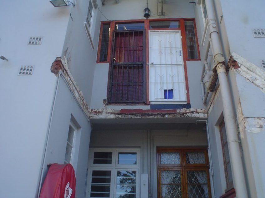 Wooden stair builder
