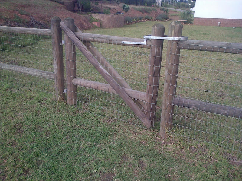 Wooden Fencing in Durban