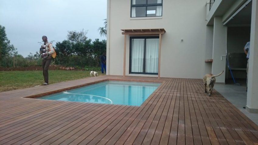 Massaranduba Deck Hillcrest May 2015 2