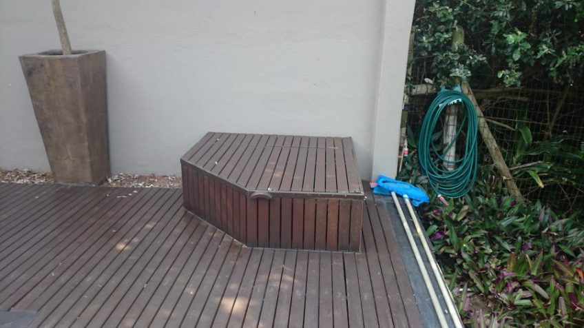 Timber Pool Deck Old Durban September 2015 9