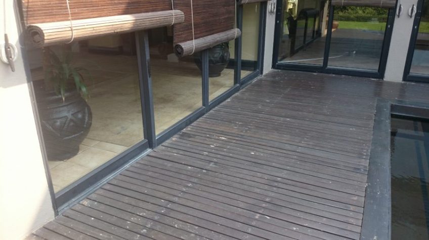 Timber Pool Deck Old Durban September 2015 6
