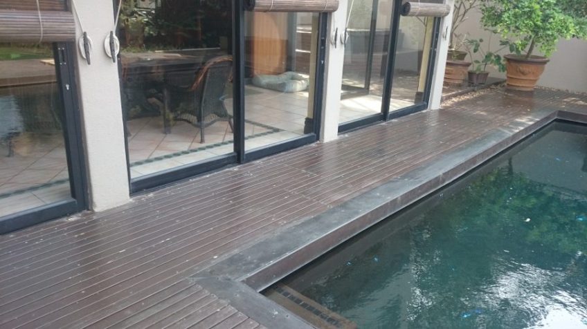 Timber Pool Deck Old Durban September 2015 5