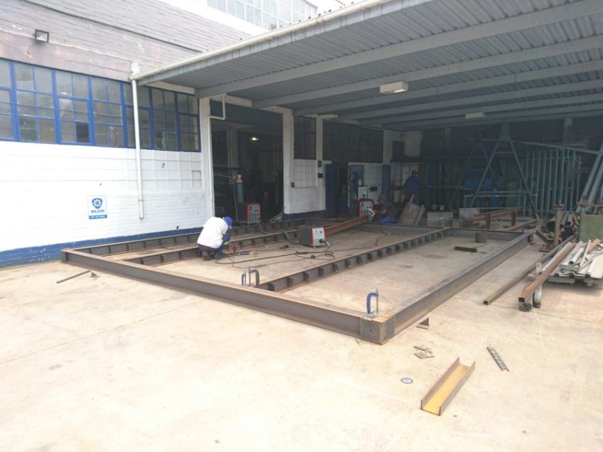 Steel And Timber Pergola, December 2015 9