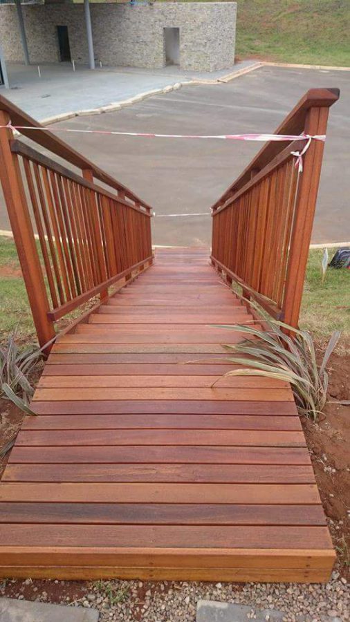 Temporary Timber Stairs Umhlanga February 2016 1