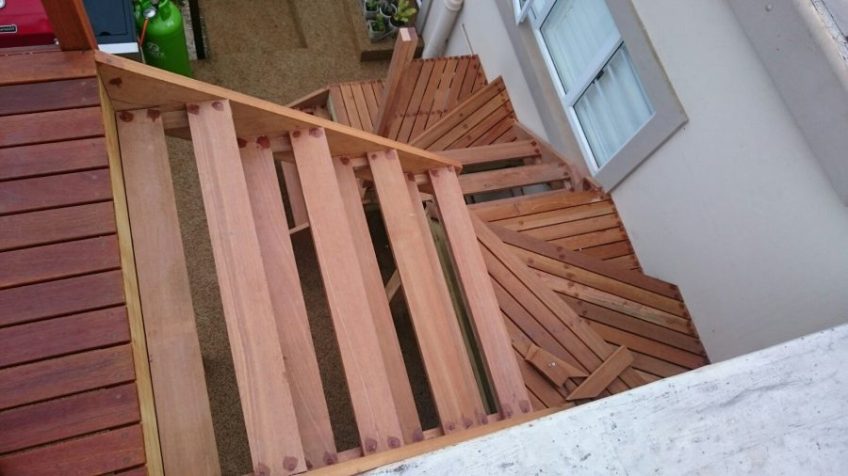 Deck and Stairs Umhlanga March 2016 11