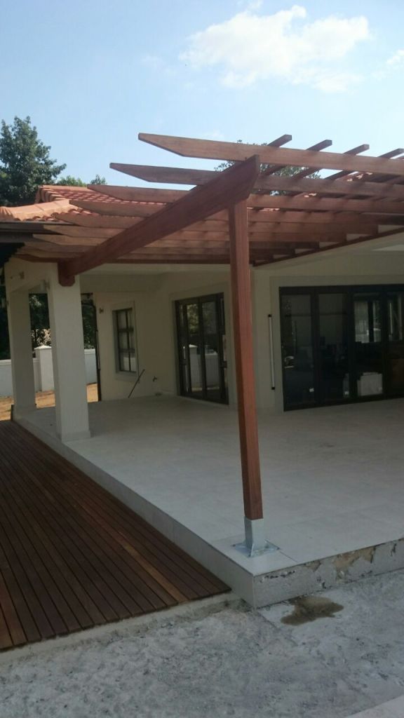 Kloof Balau Timber Pergola